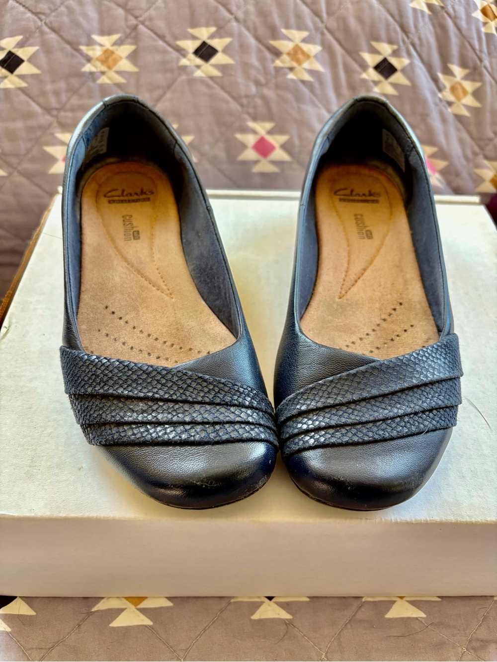 Clarks Women's Navy Blue Leather Comfort Flats
